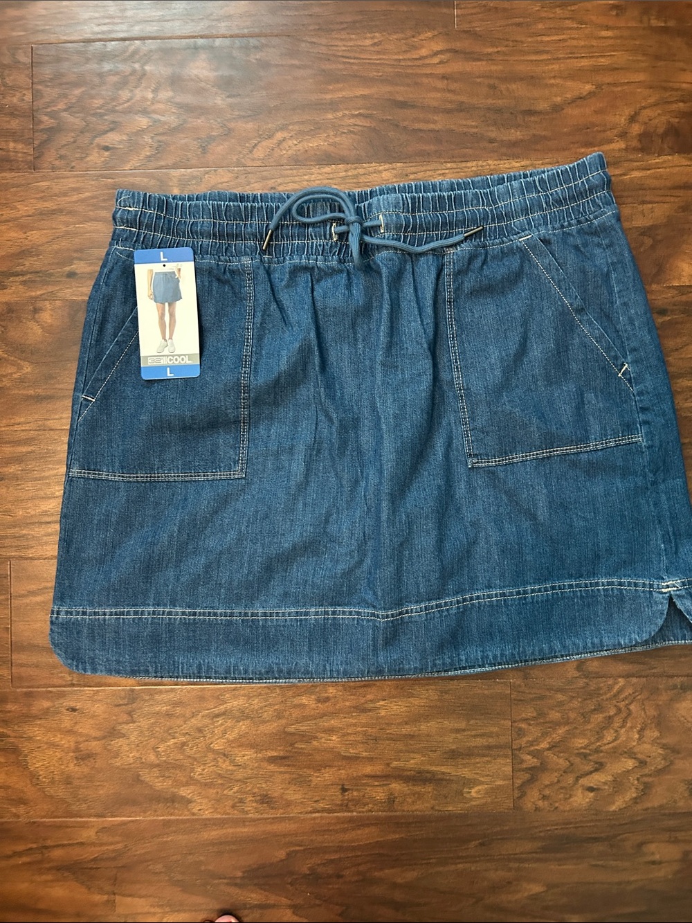 NWT Women's Elastic Drawstring Waist Classic Wash Denim Skort Large